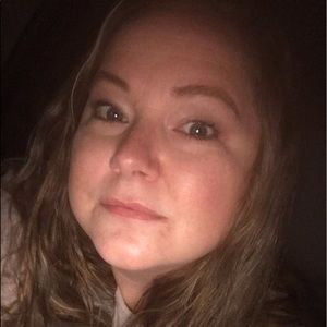 Meet your Posher, Lea